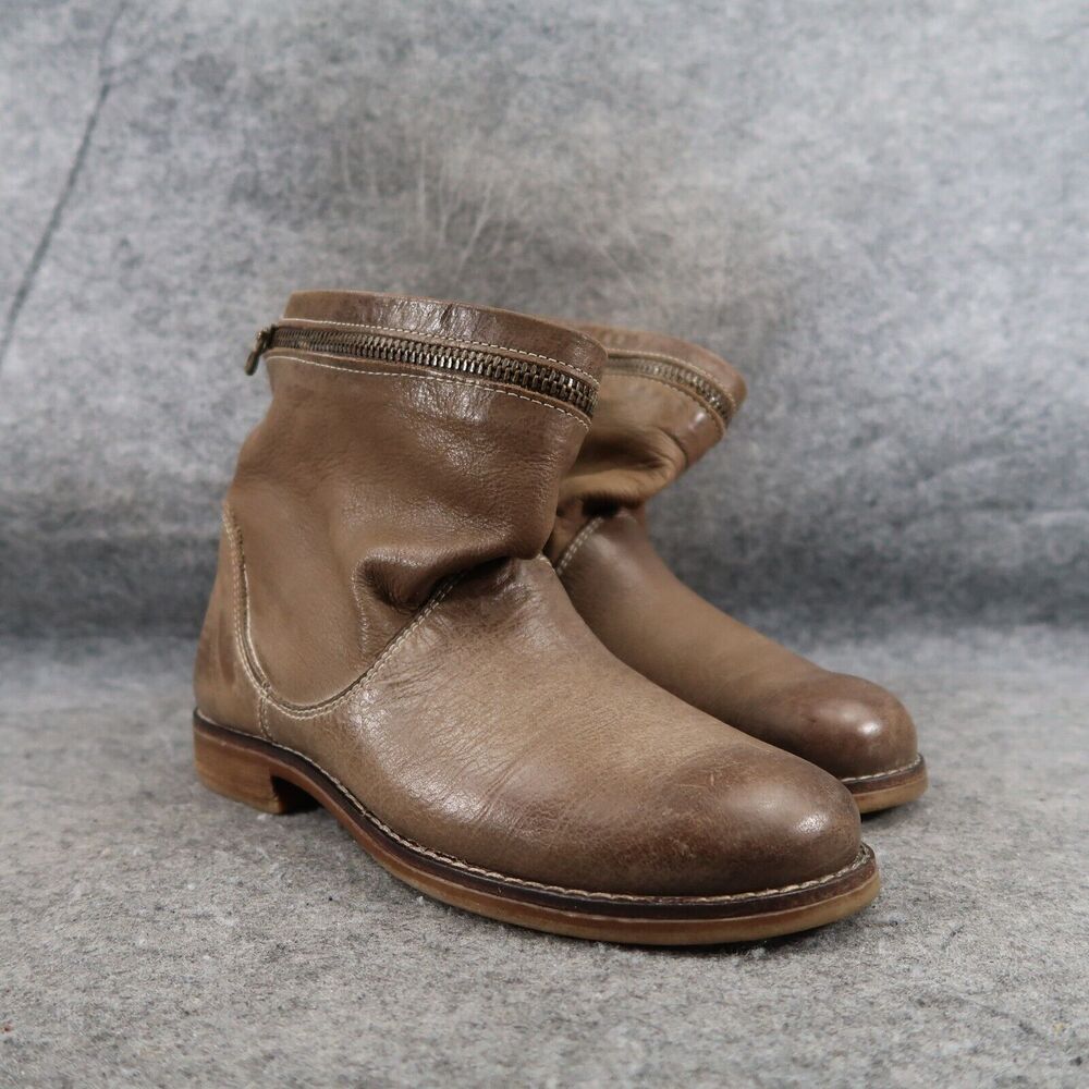 Le Cafe Noir Shoes Womens 36 Booties Leather Expandable Zip Rhinestone Collar